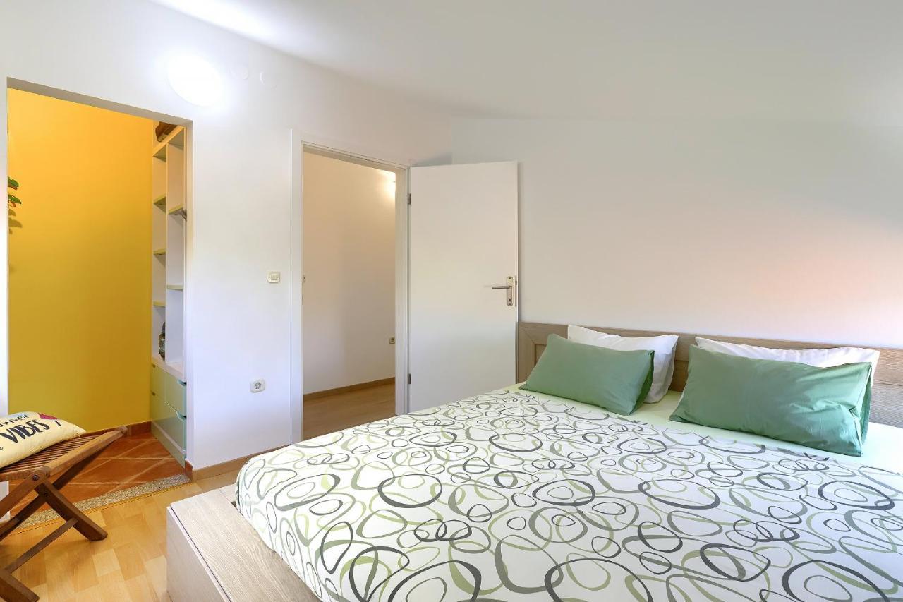 Homestay Pula Exterior foto